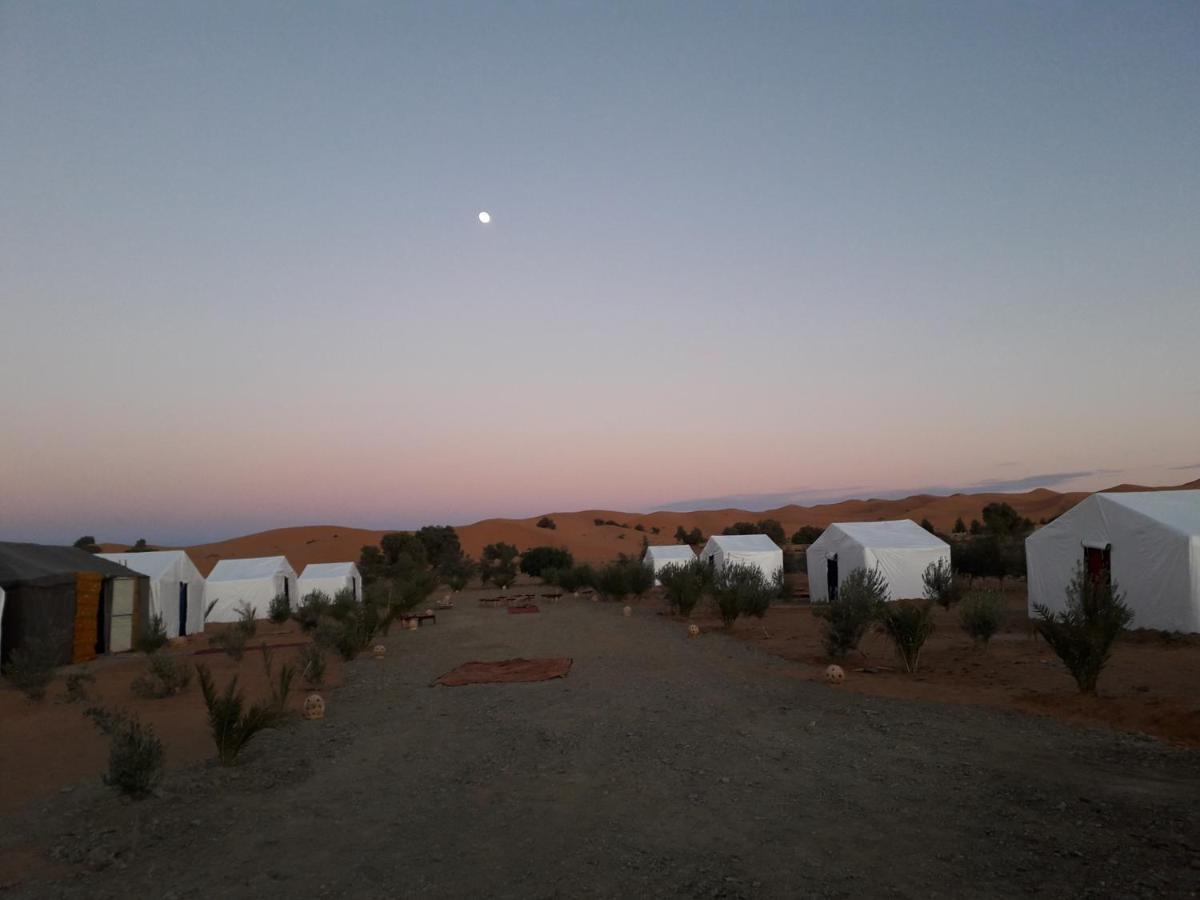 فندق Bivouac Erg Znaigui مرزوكة المظهر الخارجي الصورة